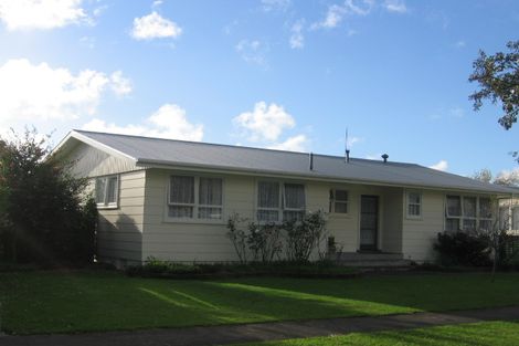Photo of property in 44 Monowai Place, Westbrook, Palmerston North, 4412