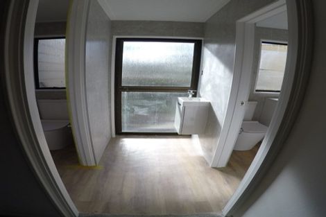 Photo of property in 3 Caroline Heights, Omaha, 0986