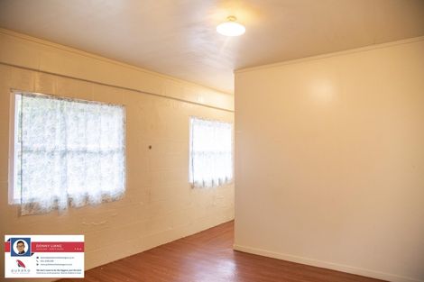 Photo of property in 114 Exmouth Road, Northcote, Auckland, 0627