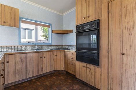 Photo of property in 18 Tweed Street, Mount Maunganui, 3116