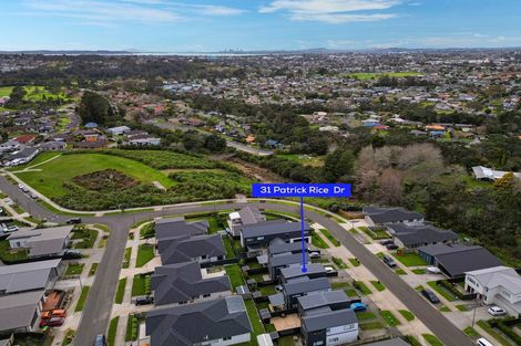 Photo of property in 31 Patrick Rice Drive, Swanson, Auckland, 0614