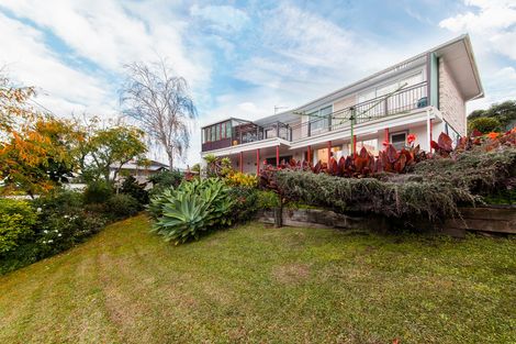 Photo of property in 466 Don Buck Road, Massey, Auckland, 0614