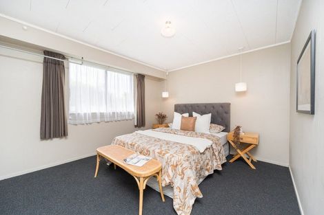 Photo of property in 30 Peppertree Glade, Kelvin Grove, Palmerston North, 4414