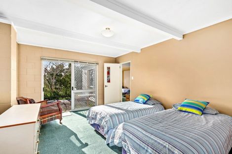 Photo of property in 2 Hibiscus Avenue, Snells Beach, 0920