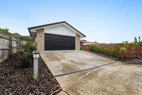 Photo of property in 11 Frederick Place, Whalers Gate, New Plymouth, 4310