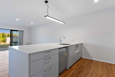 Photo of property in 61 Hayfield Way, Karaka, Papakura, 2113