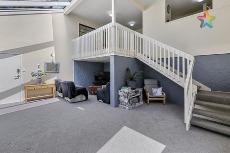 Photo of property in 27 Rakeiora Grove, Korokoro, Lower Hutt, 5012