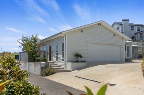 Photo of property in 68 Adler Drive, Ohauiti, Tauranga, 3112
