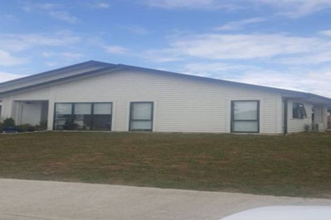 Photo of property in 10 Matau Close, Te Kauwhata, 3710