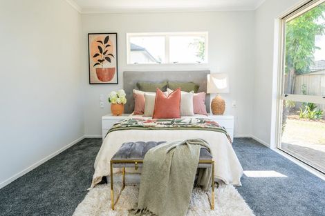 Photo of property in 5 Greta Banks Place, Wattle Downs, Auckland, 2103