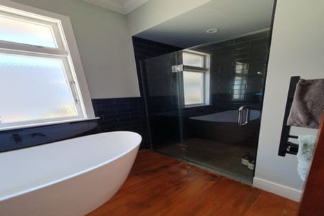 Photo of property in 4 Carnell Street, Napier South, Napier, 4110