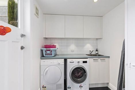 Photo of property in 12 Butt Street, Brooklyn, Wellington, 6021