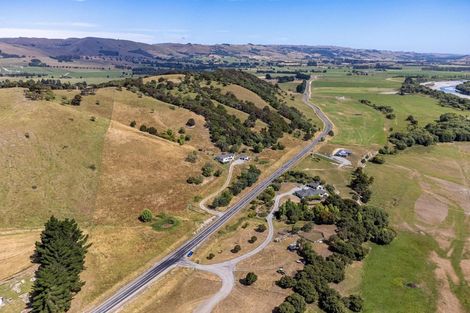 Photo of property in 811 Te Whiti Road, Te Whiti, Masterton, 5884