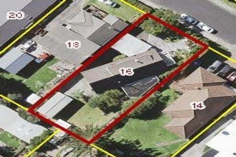 Photo of property in 16 Paisley Street, Mellons Bay, Auckland, 2014