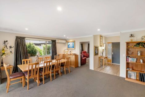 Photo of property in 37 Navy Loop, Rolleston, 7614