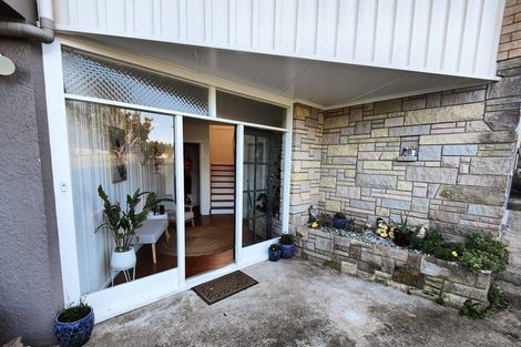 Photo of property in 8 Adams Place, Te Kamo, Whangarei, 0112