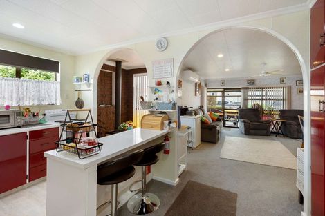 Photo of property in 7 Hunter Street, Dannevirke, 4930