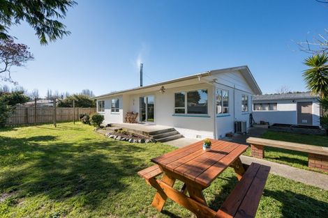 Photo of property in 141 Parkers Road, Tahunanui, Nelson, 7011