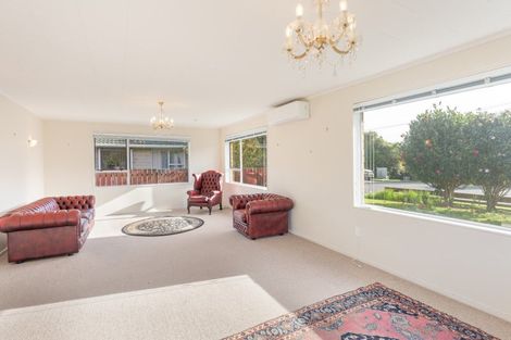 Photo of property in 33 Raukawa Street, Otaki, 5512