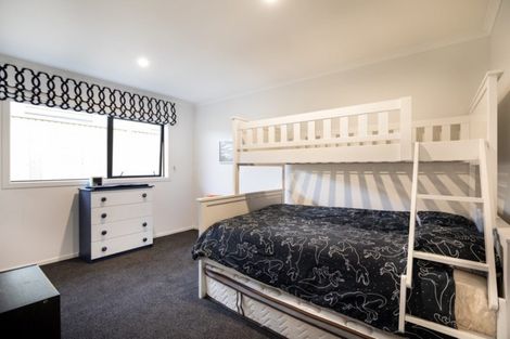 Photo of property in 16 Clifford Close, Leamington, Cambridge, 3432