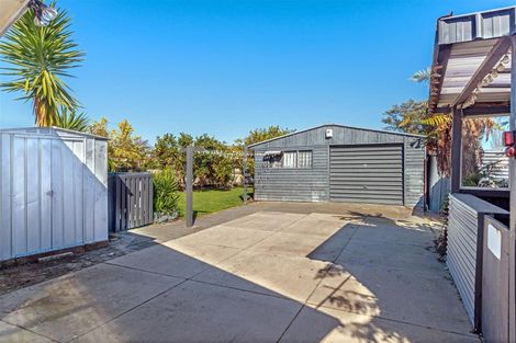 Photo of property in 10 Oates Street, Elgin, Gisborne, 4010
