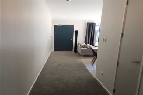 Photo of property in 66 Rangihina Road, Hobsonville, Auckland, 0616