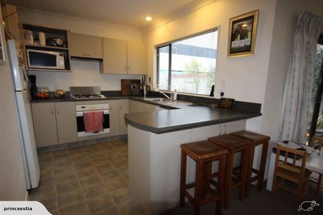 Photo of property in 115 Mandel Mews, Waiwhetu, Lower Hutt, 5010