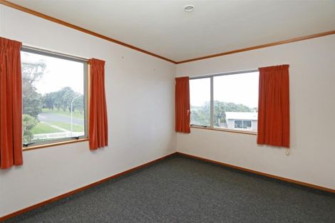 Photo of property in 11 Dieffenbach Street, Opunake, 4616