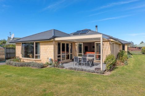 Photo of property in 10 Devon Crescent, Darfield, 7510