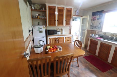 Photo of property in 25 Kaipatiki Road, Glenfield, Auckland, 0629