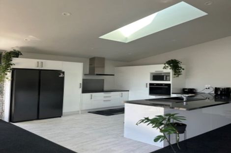 Photo of property in 8 Moore Street, Milton, 9220