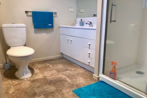 Photo of property in 6a Japonica Drive, Beach Haven, Auckland, 0626