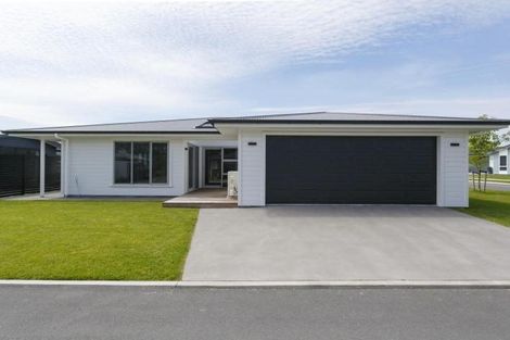 Photo of property in 28 Bastille Court, Rangatira Park, Taupo, 3330