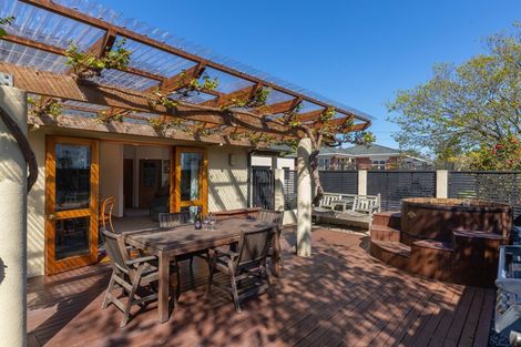 Photo of property in 25a Eltham Road, Blenheim, 7201