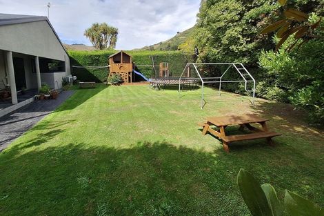 Photo of property in 44 Bowenvale Avenue, Cashmere, Christchurch, 8022