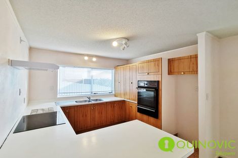 Photo of property in 1/8 Pupuke Road, Hillcrest, Auckland, 0627