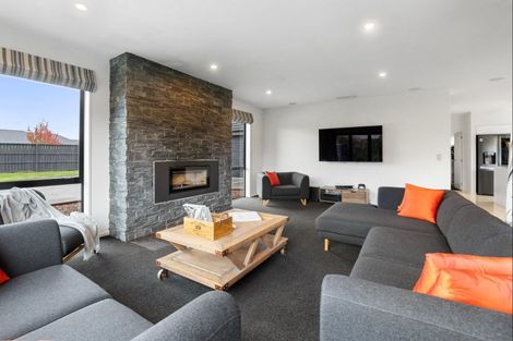 Photo of property in 59 Jacks Drive, West Melton, 7618