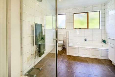 Photo of property in 8 Balliol Drive, Tawa, Wellington, 5028