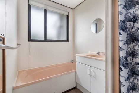 Photo of property in 3b Longstead Avenue, Papamoa Beach, Papamoa, 3118