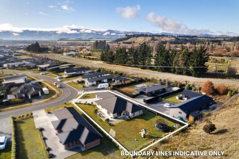 Photo of property in 31 Kingfisher Crescent, Albert Town, Wanaka, 9305