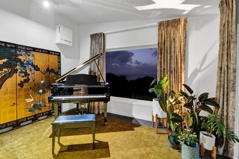 Photo of property in Tapuae, 21 Washer Road, Omata, New Plymouth, 4374