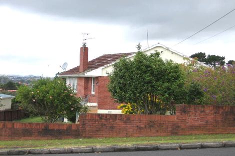 Photo of property in 75 Tirimoana Road, Te Atatu South, Auckland, 0602