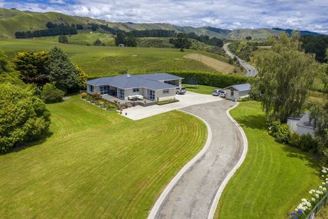 Photo of property in 5 Buckley Road, Shannon, Palmerston North, 4474