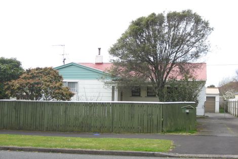 Photo of property in 29 Drake Street, Vogeltown, New Plymouth, 4310