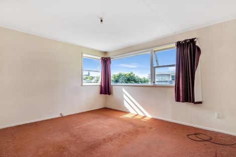 Photo of property in 5 Kouma Place, Fairy Springs, Rotorua, 3015