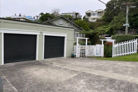 Photo of property in 145 Kelburn Parade, Kelburn, Wellington, 6012