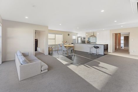 Photo of property in 10 Kilkivan Lane, Broomfield, Christchurch, 8042