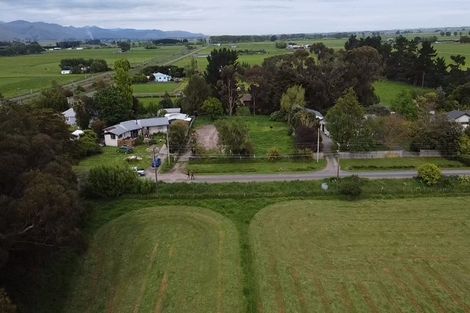 Photo of property in 9 Puketea Street, Tokomaru, Palmerston North, 4474