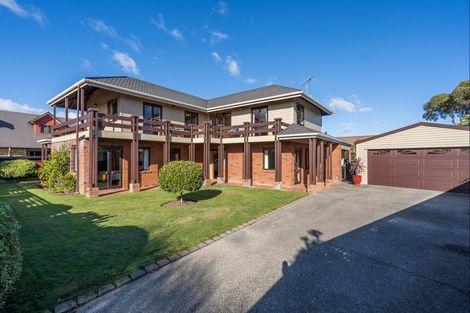 Photo of property in 98 Kapanui Road, Waikanae, 5036