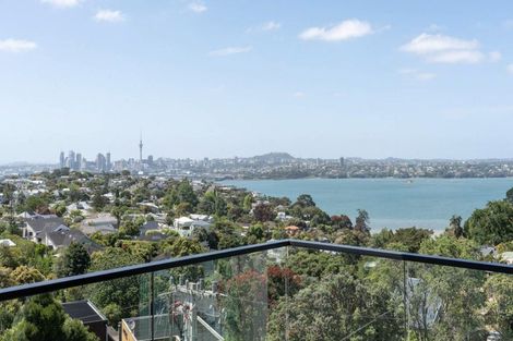Photo of property in 305/19 Rawene Road, Birkenhead, Auckland, 0626